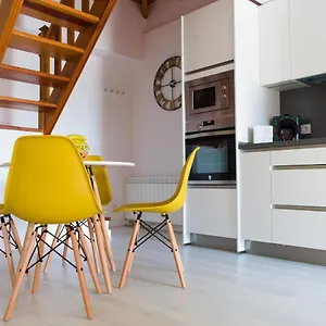 Lujoso Y Moderno Con Fantástica Terraza Apartamento