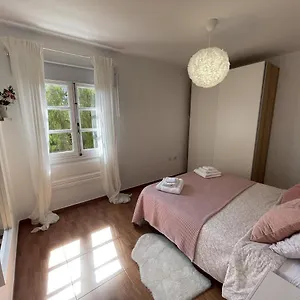Beautiful 3 Bd. In La Laguna Centre Apartamento
